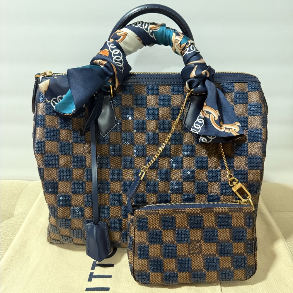 24 HR SALE ONLY Brand New Louis Vuitton Limited Edition Speedy 30 Paillette